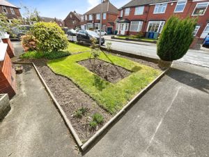 Front Garden- click for photo gallery